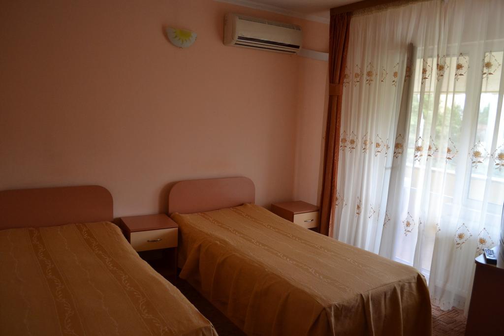 Pension Coral Baia Mare Bilik gambar